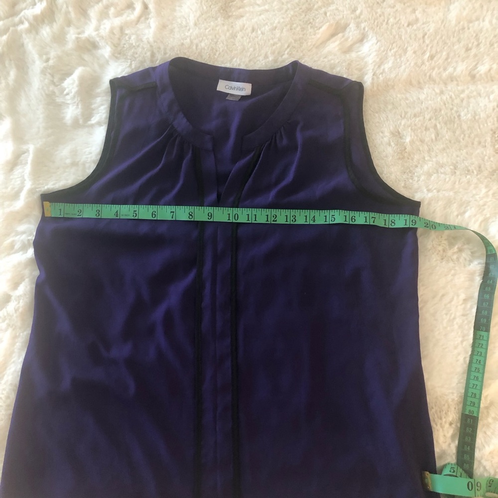Top by Calvin Klein - Picture 11 of 11
